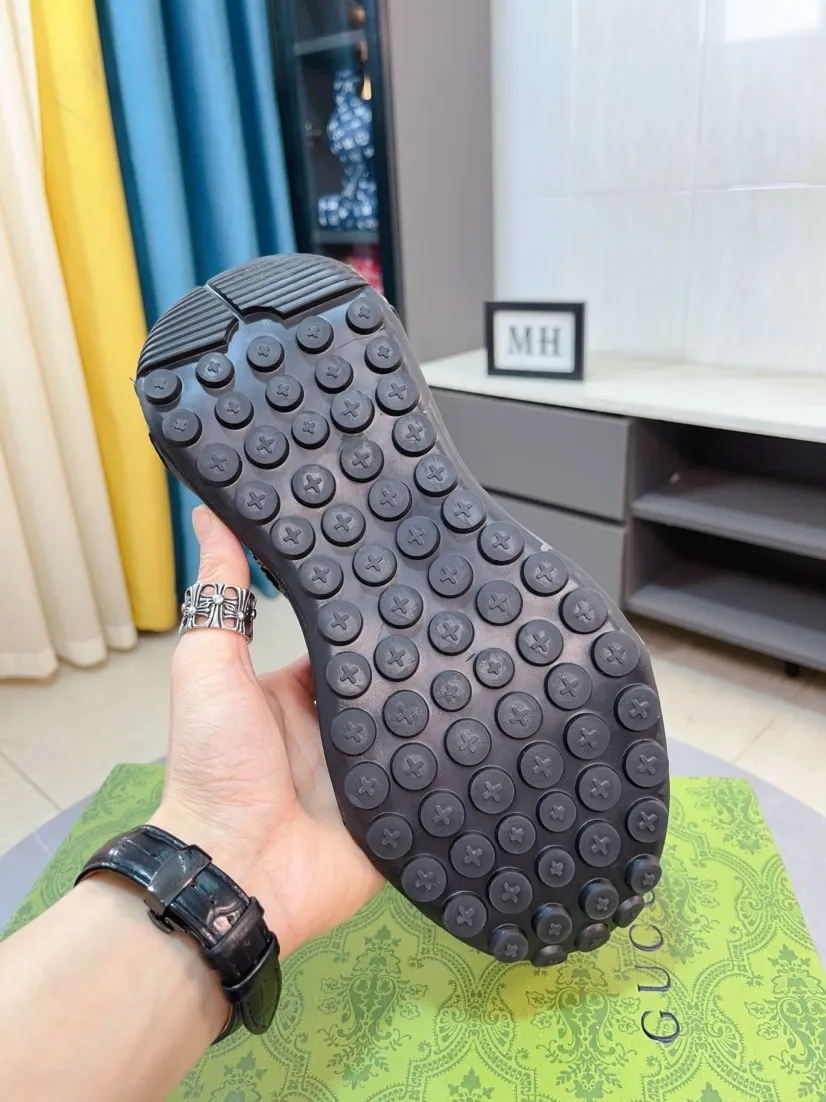 Men's shoes 💰560🌹🌹【GUCCI】pop-top casual sneakers with daddy outsole, breathable and comfortable, easy to walk, a versatile style for trendy men, upper with cowhide edged outsole design➕genuine leather lining➕Gucci's popular original outsole, sports and running style, super comfortable. Code number 38-44